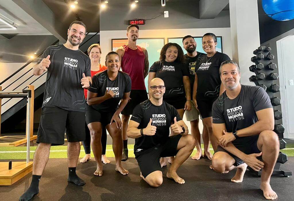 Equipe do Studio Mormaii Freguesia reunida