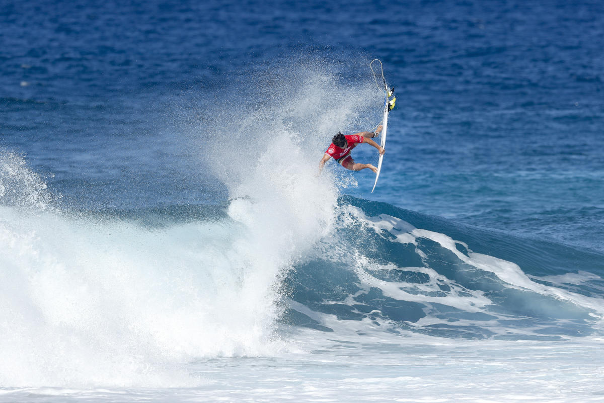 Ian-Gouveia-Sydney-Surf-Pro