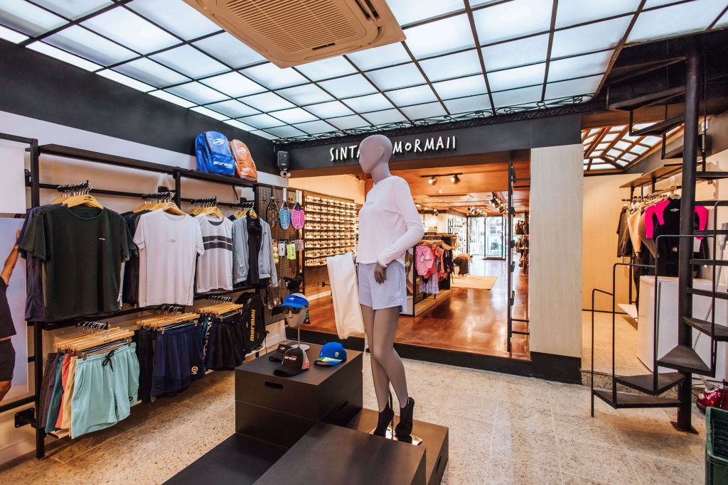 Por dentro da Loja Mormaii Ilhabela