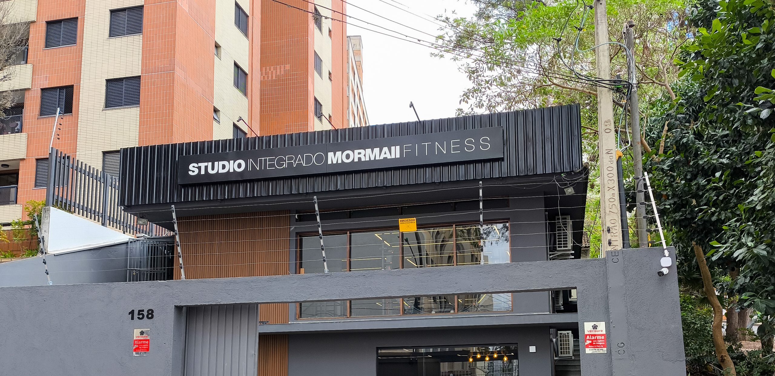 Fachada Studio Mormaii SP - Parque Continental